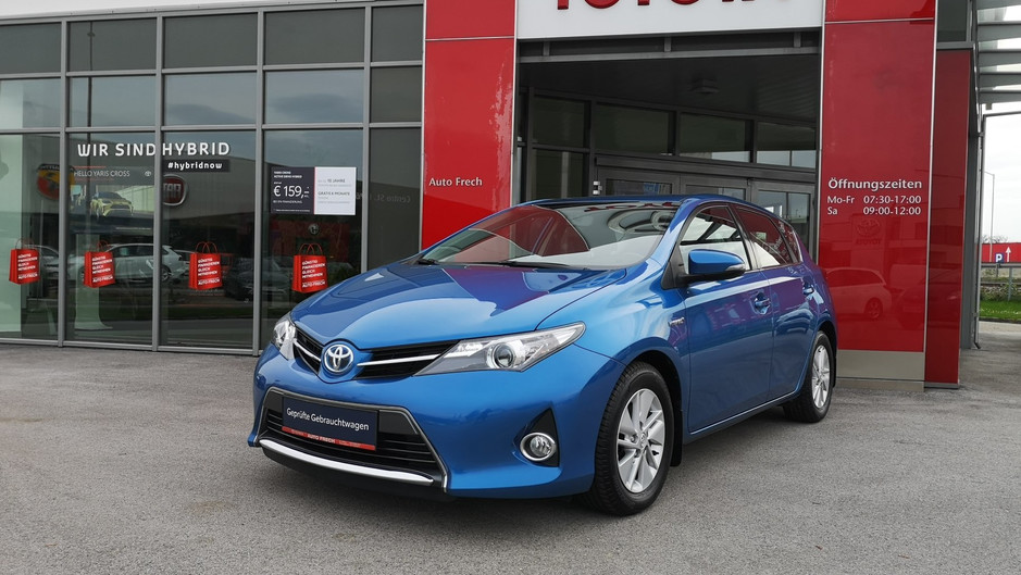 Toyota Auris 1,8 VVT-i Hybrid Active Limousine, 2013