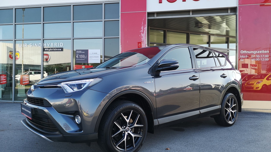 Toyota RAV4 2,5 Hybrid Lounge 4WD Aut. SUV / Geländewagen, 2017