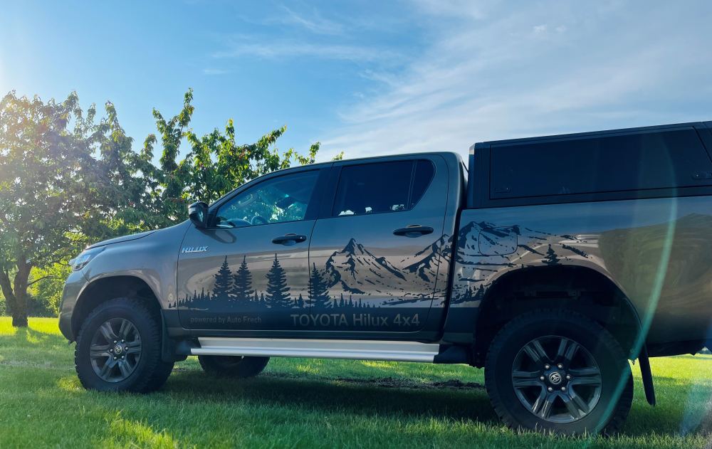 Toyota Hilux in grün